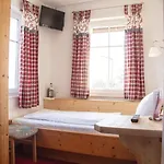 Weisser Loewe Отель