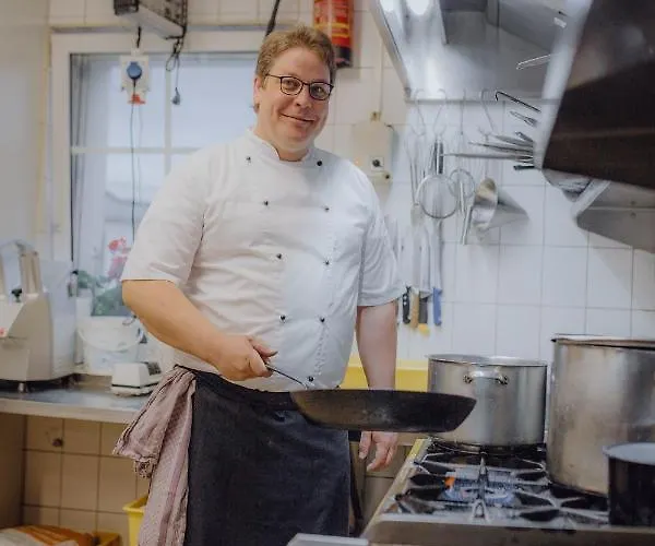 Szálloda Weisser Loewe Burgthann