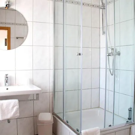 Hotel Weisser Loewe 2*