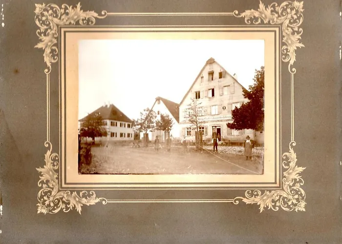 Weisser Loewe 2*